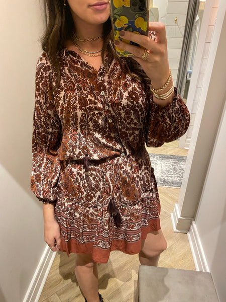 brown/pink skirt